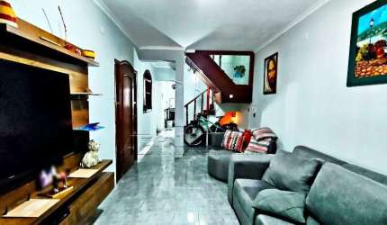CASA,3 Dormitorio(s) bairro São Guilherme