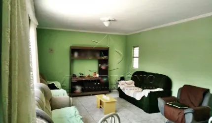 CASA,3 Dormitorio(s) bairro Carol