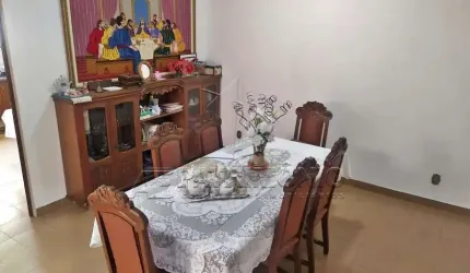 CASA,6 Dormitorio(s) bairro Lucy