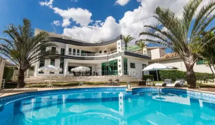 CASA EM CONDOMINIO, 3 Dormitório(s) Bairro Barreirinho