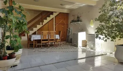 CASA,3 Dormitorio(s) bairro Siriema
