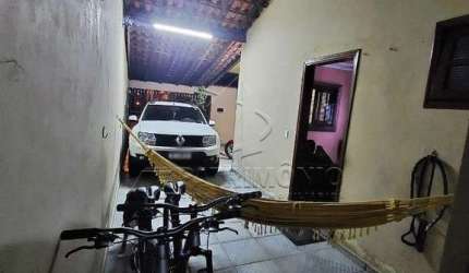 CASA,2 Dormitorio(s) bairro Califórnia