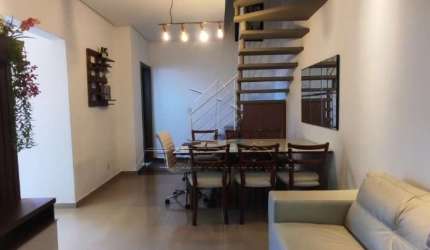 CASA,2 Dormitorio(s) bairro Esmeralda