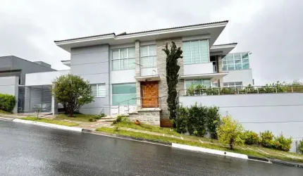 SOBRADO COM 4 SUITES SENDO 1 MASTER PARQUE ESPLANADA - RESIDENCIAL