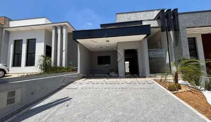 CASA VILLAGIO IPANEMA 1 - RESIDENCIAL COM 3 QUARTOS SENDO 1 SUITE