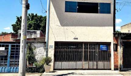 CASA; BAIRRO; VITORIA RÉGIA; ZONA NORTE; SOROCABA.