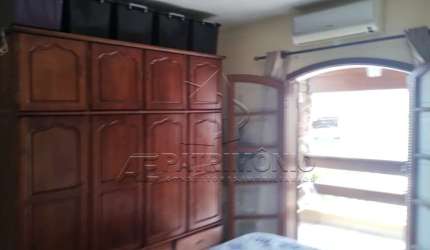 CASA SOBRADO SIMUS COM 2 QUARTOS SENDO 1 SUITE