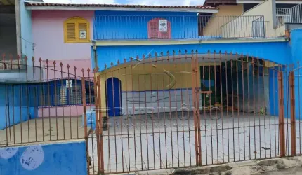 CASA ASOBRADADA EUROPA COM 3 QUARTOS E 1 SUITE