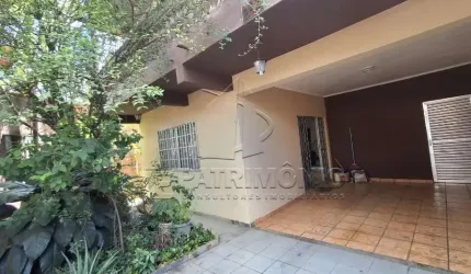 CASA 3 QUARTOS SENDO 1 SUITE JARDIM PRESTES DE BARROS