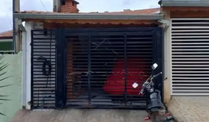 CASA TERREA COM 2 QUARTOS WANEL VILLE 5
