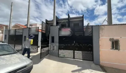 CASA COM 2 QUARTOS SENDO OS 2 SUÍTES BAIRRO CENTRAL PARQUE