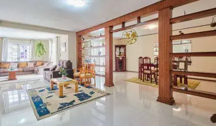 Casa com 4 quartos à venda na Rua José Sebastião Baltazar, Cidade Industrial, Curitiba por R$ 790.000