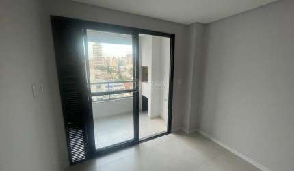 APARTAMENTO PARA LOCAÇÃO ANUAL - BAIRRO VILA OPERÁRIA EM ITAJAÍ