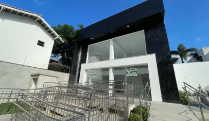 SALA COMERCIAL - PRAIA DOS AMORES EM BALNEÁRIO CAMBORIÚ