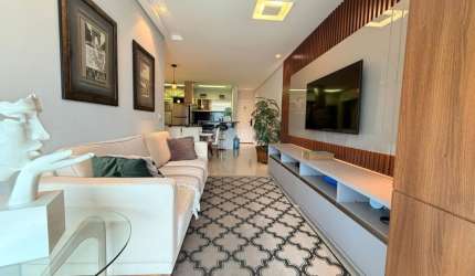 APARTAMENTO PORTO MADEIRO - SEGUNDA QUADRA MAR, PRAIA BRAVA - ITAJAÍ