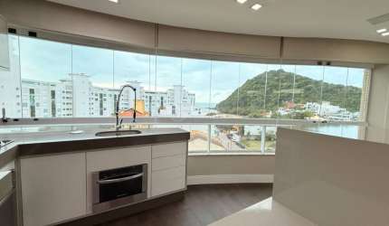 APARTAMENTO PORTO MADEIRO - VISTA PARCIAL DO MAR, PRAIA BRAVA - ITAJAÍ