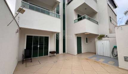 TRIPLEX – PRAIA DOS AMORES - BALNEÁRIO CAMBORIÚ
