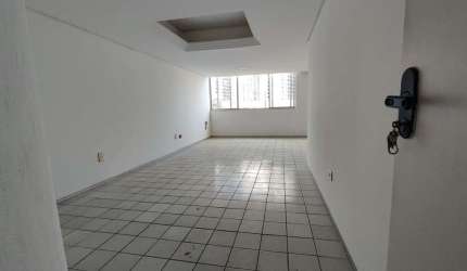﻿ Cód: 121 / Apartamento à Venda – Imbiribeira - Com 2 Dormitórios,  1 Vaga e com 78M² por R$ 300.000