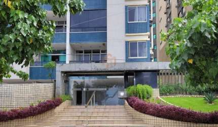 Cód: 455 / Apartamento à Venda | 150m² | 03 Quartos (01 Suíte) | Beira Mar de Boa Viagem!