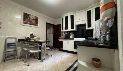 Casa 4 Dormitórios com suite master com Hidro