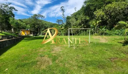 Chácara / sítio com 2 quartos à venda em Tanque Preto, Nazaré Paulista , 9600 m2 por R$ 390.000