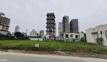 Terreno 4°av / meia praia, Meia Praia, Itapema - SC