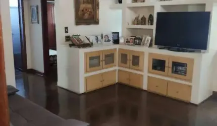 Ótima casa a venda! Localizado no centro de Bragança Paulista