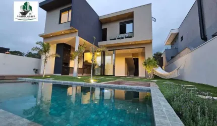 Casa Nova á venda em Condomínio Alto Padrão !