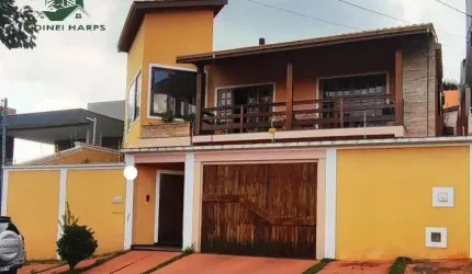 Maravilhosa Casa á venda! em Bairro Nobre  - Bragança Paulista SP