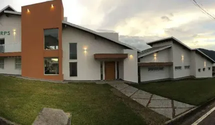 Belíssima Casa á venda no Condomínio Terras da Fazenda Santana - Atibaia S.