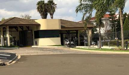 CONDOMÍNIO ALTO PADRÃO em ARARAS