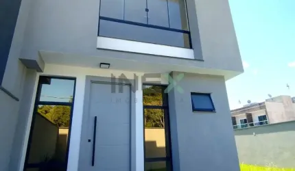 Sobrado novo 3 dormitórios 2 vagas bairro Areias - Camboriú
