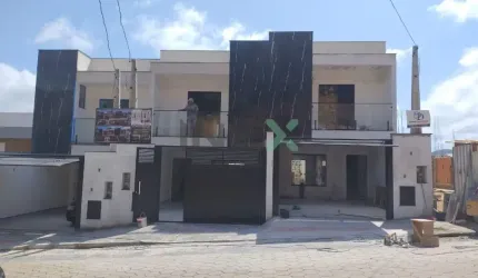 Sobrado 3 dormitórios 2 vagas bairro Areias - Camboriú