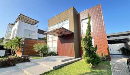 Magnífica Casa Mobíliada à Venda no Condomínio Disegno Barra da Tijuca de 600m² com 4 Suítes Terraço Piscina Sauna Churrasqueira 4 Vagas de Garagem