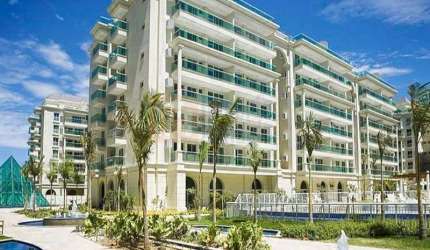 Apartamento à Venda no Condomínio Le Parc Barra da Tijuca Reformado Decorado 130m²  Sala 2 Ambien3 Quartos sendo 1 Suíte 2 Varanda 2 Vagas de Garagem