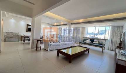 Excelente Apartamento à Venda Copacabana Andar Alto com Vista Lateral Decorado e Reformado de 210m²  com 3 Suítes Cozinha Planejada 1 Vaga de Garagem