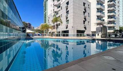 Apartamento à Venda ou Locação Residencial Vitória Barra da Tijuca de 100m² com 3 Quartos Sendo 1 Suíte com Closet Sala Ampla Varanda 2 Vagas Garagem