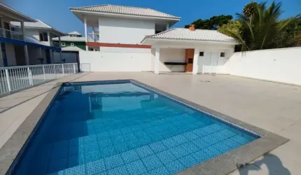 Casa para Venda em Saquarema, Itaúna, 3 dormitórios, 2 suítes, 3 banheiros, 1 vaga