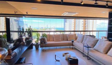 Apartamento Ladeira da Barra 4 suítes porteira fechada