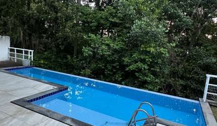 Casa A venda Alphaville 1 com 4/; sendo 3 suítes