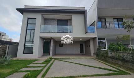 Casa à venda no bairro Cézar de Souza em Mogi das Cruzes/SP