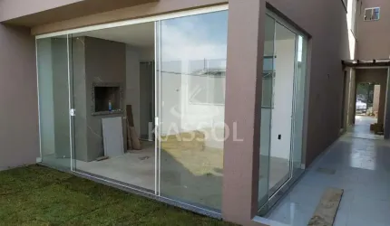 SOBRADO NOVO COM SOBRA DE TERRENO BAIRRO NOVA YORK PRÓXIMO AO LAGO MUNICIPAL