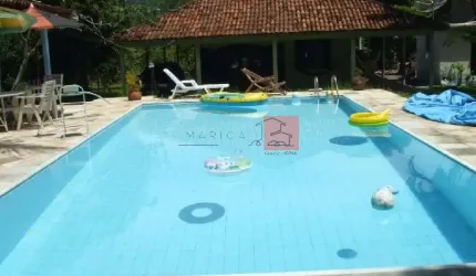 Casa para Venda em Maricá/RJ - 4 Dorm. 280 m2 Área Útil