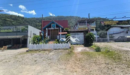 Casa com 3 dormitórios à venda, 215 m² por R$ 1.850.000,00 - Pereque  Mirim - Ubatuba/SP