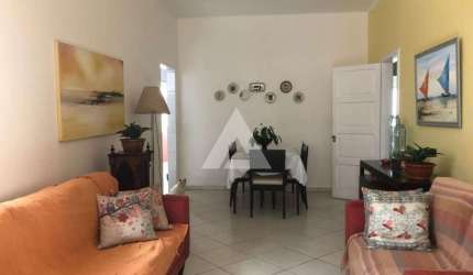 Casa em Nazaré com 8 quartos e 1 suíte, 300m² à venda por R$ 740.000,00