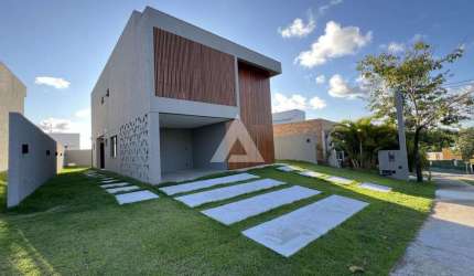Casa em Abrantes com 4 suítes, 294,00 m² à venda por R$ 1.670.000,00