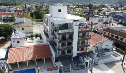 Cobertura Duplex de Alto Padrão: Edifício Porto Real