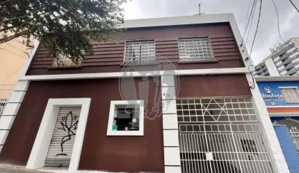 Casa Comercial com 3 quartos  para alugar, 150.00 m2 por R$2900.00  - Centro - Curitiba/PR