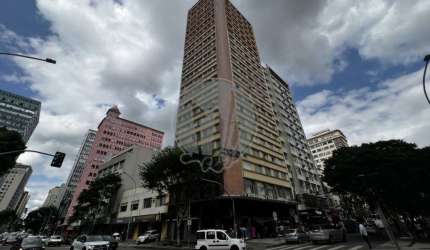Conjunto Comercial à venda, 38.00 m2 por R$140000.00  - Centro - Curitiba/PR
