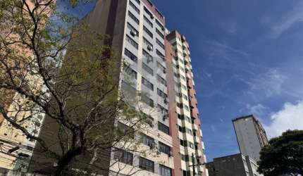Conjunto Comercial para alugar, 19.20 m2 por R$600.00  - Centro - Curitiba/PR